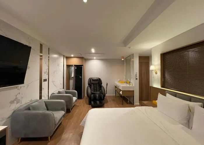 Hotel Button Guseo *